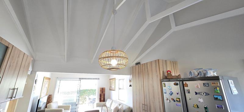 2 Bedroom Property for Sale in Reebok Western Cape